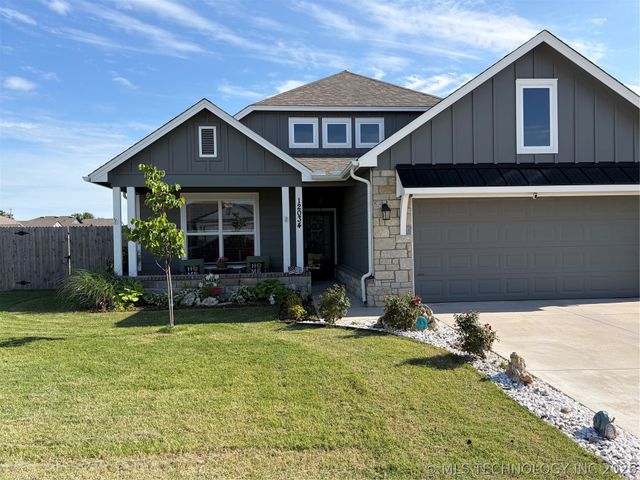 12034 E 108th Place, Owasso, OK 74055