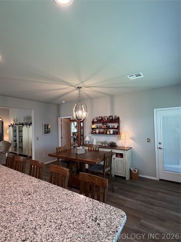 12034 E 108th Place, Owasso, OK 74055