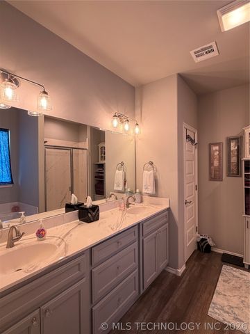 12034 E 108th Place, Owasso, OK 74055