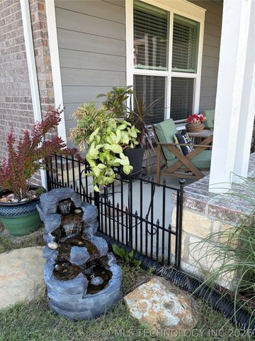 12034 E 108th Place, Owasso, OK 74055