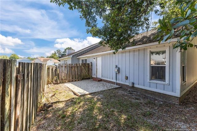 1677 Veanna Drive, Fayetteville, NC 28301