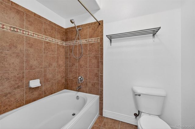 9039 E Panorama Circle 408, Englewood, CO 80112