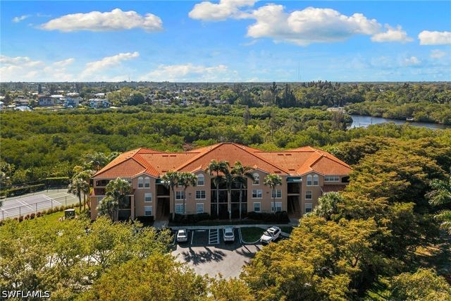 8635 River Homes LN 2206, Bonita Springs, FL 34135