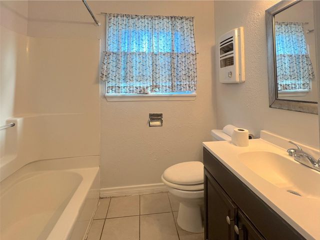 13701 Texarkana Street, Houston, TX 77015