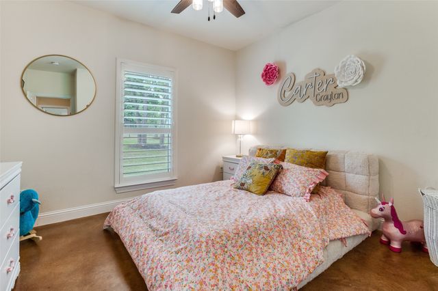 586 Rustic Oaks Road, Combine, TX 75159