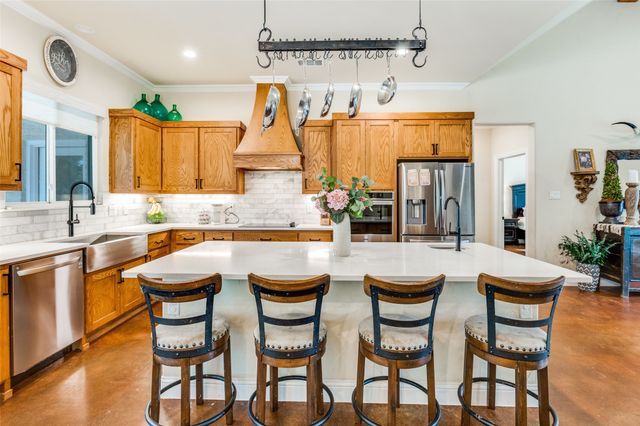 586 Rustic Oaks Road, Combine, TX 75159