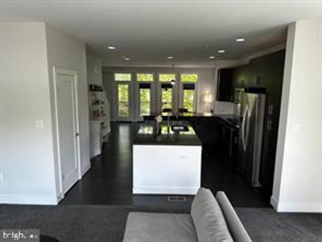 1414 PICCARD DR, Rockville, MD 20850
