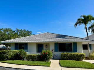 301 Club Drive, Palm Beach Gardens, FL 33418