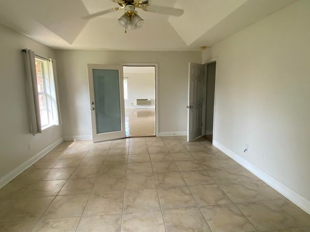 7849 Lola Circle, Navarre, FL 32566