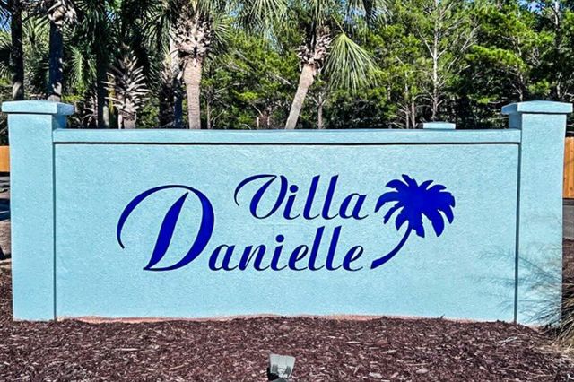 7849 Lola Circle, Navarre, FL 32566