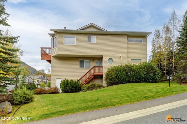 20779 Mountain Vista Drive, Eagle River, AK 99577