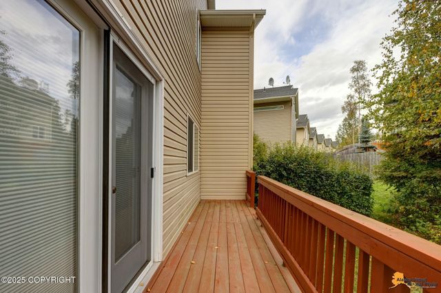 20779 Mountain Vista Drive, Eagle River, AK 99577