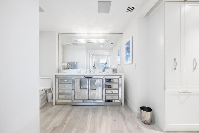 2295 S Ocean Boulevard 625, Palm Beach, FL 33480