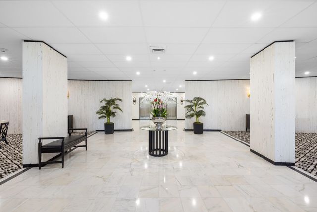 2295 S Ocean Boulevard 625, Palm Beach, FL 33480