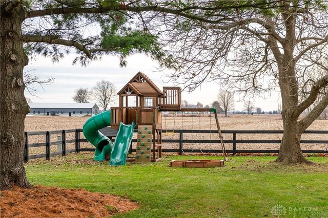 870 Michaels Road, Tipp City, OH 45371