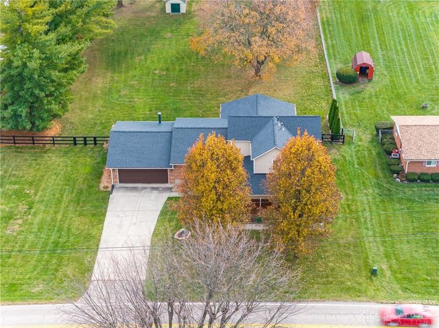 870 Michaels Road, Tipp City, OH 45371