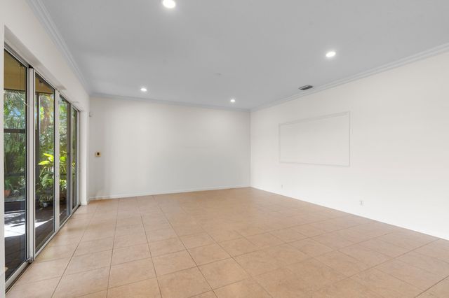 2643 Arbor Lane, Royal Palm Beach, FL 33411