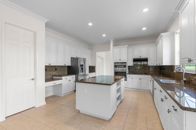 2643 Arbor Lane, Royal Palm Beach, FL 33411
