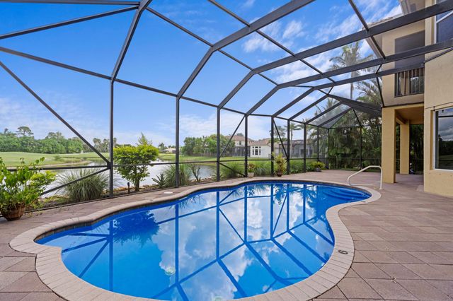 2643 Arbor Lane, Royal Palm Beach, FL 33411