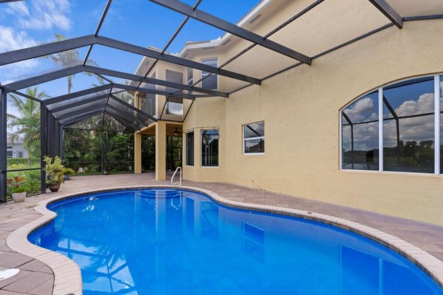 2643 Arbor Lane, Royal Palm Beach, FL 33411