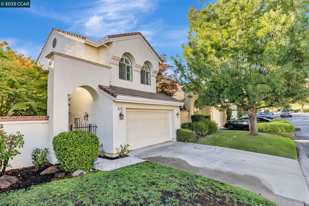 2150 Canyon Lakes Dr, San Ramon, CA 94582