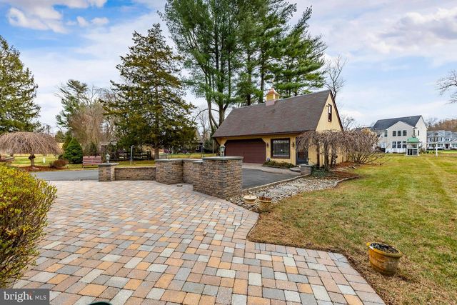 15-17 WOODLAND AVE, Mullica Hill, NJ 08062