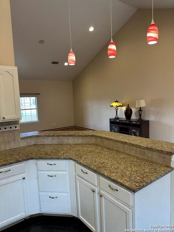 720 S Creek St Fredericksburg, Fredericksburg, TX 78624