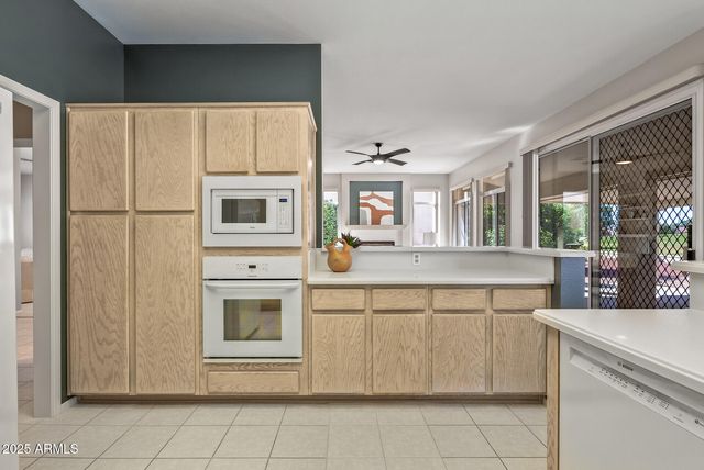 13930 W TRAIL RIDGE Drive, Sun City West, AZ 85375