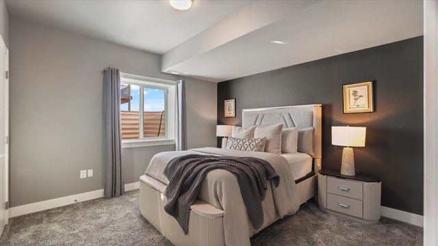 8603 N Upper Mayes Ln, Spokane, WA 99208