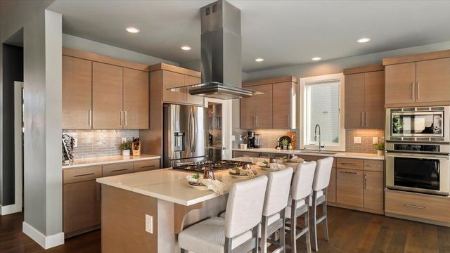 8603 N Upper Mayes Ln, Spokane, WA 99208