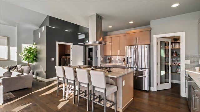 8603 N Upper Mayes Ln, Spokane, WA 99208