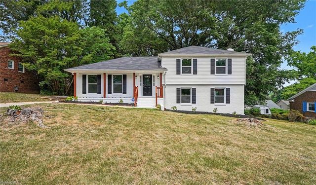 2210 Dulaire Road, Greensboro, NC 27407