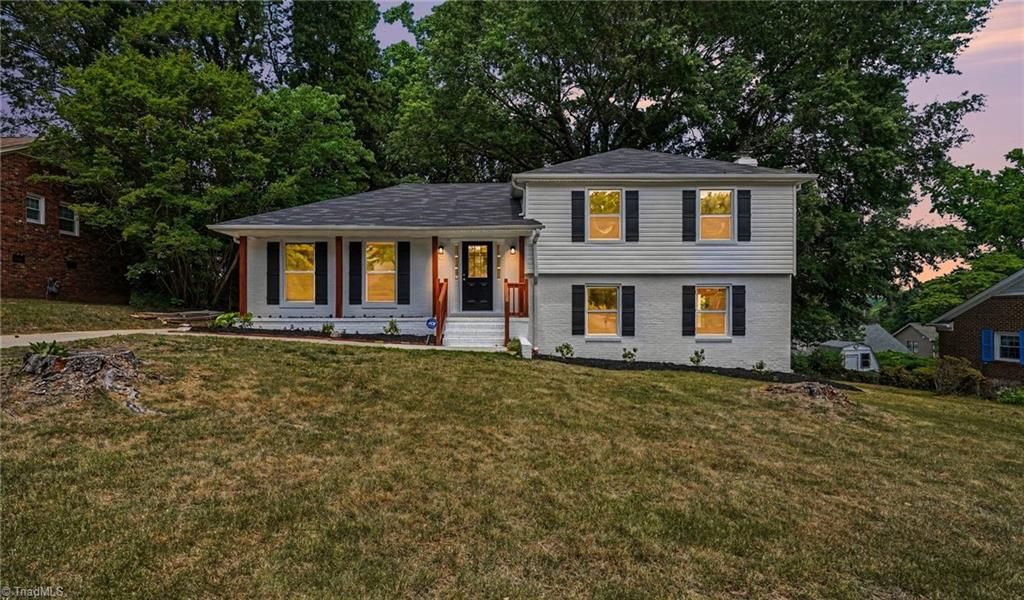 2210 Dulaire Road, Greensboro, NC 27407