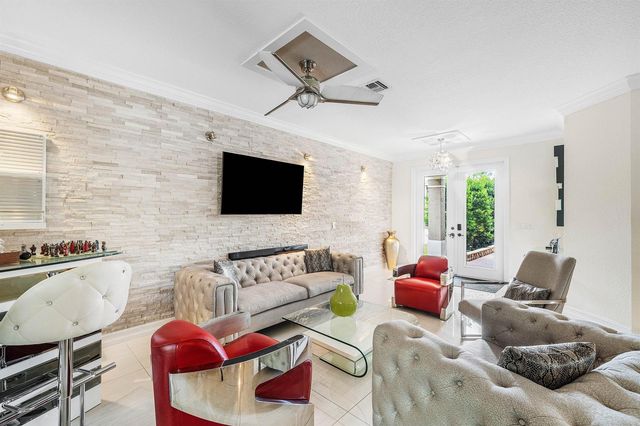 11565 Mantova Bay Circle, Boynton Beach, FL 33473