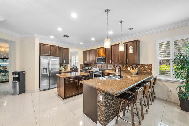 11565 Mantova Bay Circle, Boynton Beach, FL 33473