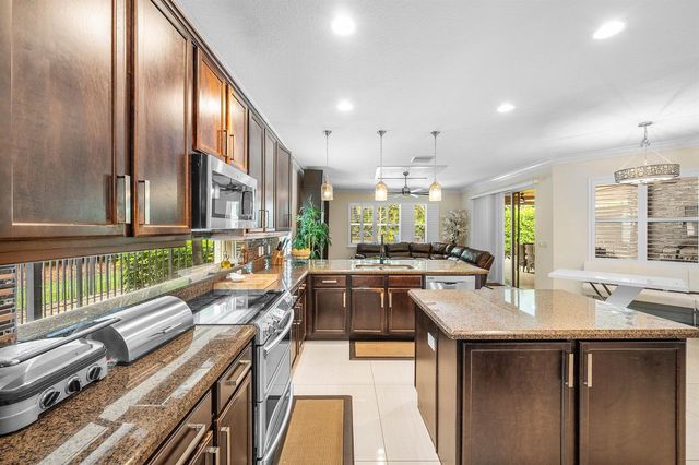 11565 Mantova Bay Circle, Boynton Beach, FL 33473