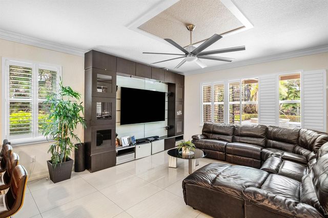 11565 Mantova Bay Circle, Boynton Beach, FL 33473