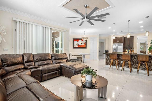 11565 Mantova Bay Circle, Boynton Beach, FL 33473