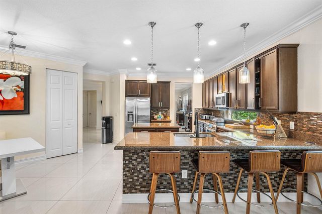 11565 Mantova Bay Circle, Boynton Beach, FL 33473