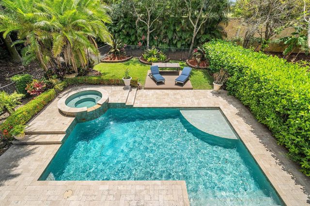 11565 Mantova Bay Circle, Boynton Beach, FL 33473