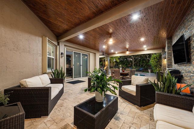 11565 Mantova Bay Circle, Boynton Beach, FL 33473