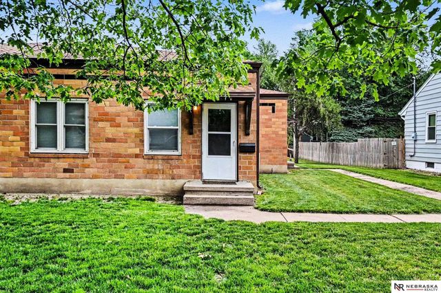 1102-1108 N L Street, Fremont, NE 68025