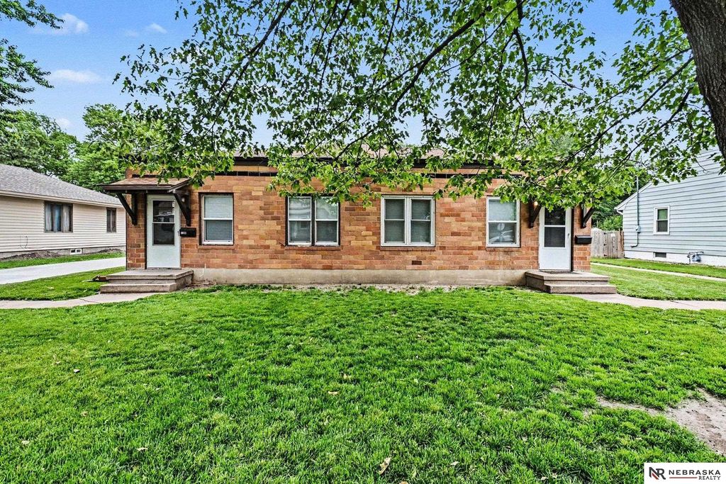 1102-1108 N L Street, Fremont, NE 68025