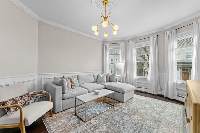 37 Moseley 2, Boston, MA 02125