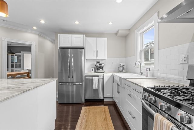 37 Moseley 2, Boston, MA 02125