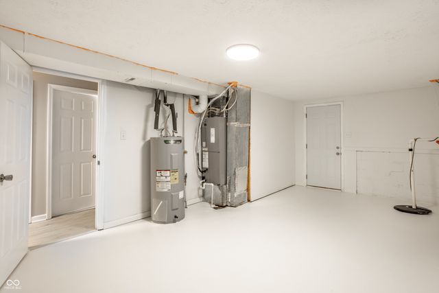 6007 Milhouse Road, Indianapolis, IN 46221