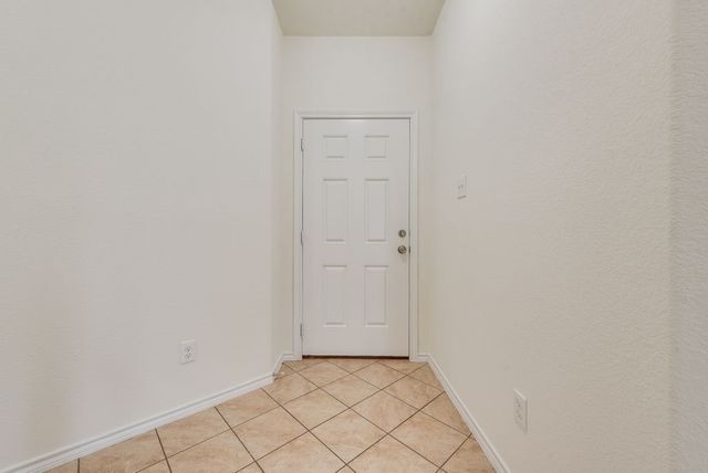 5117 Grayson Ridge Drive, Fort Worth, TX 76179