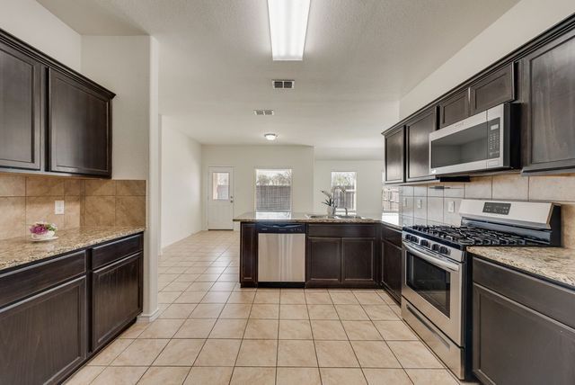 5117 Grayson Ridge Drive, Fort Worth, TX 76179