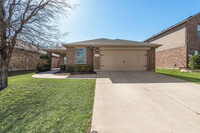 5117 Grayson Ridge Drive, Fort Worth, TX 76179