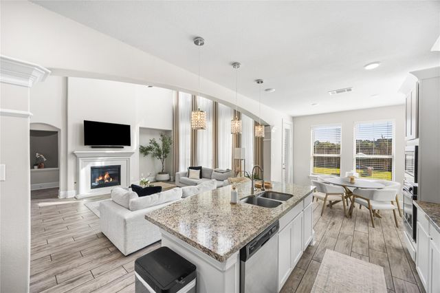 2736 Ahnya Lane, League City, TX 77573